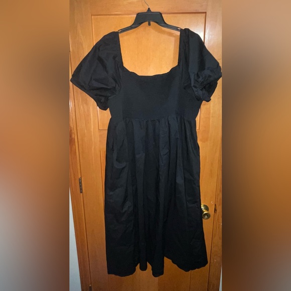 Torrid Black Poplin Puff Sleeve Midi Dress New Tag! Womens Size 4X - Picture 7 of 8